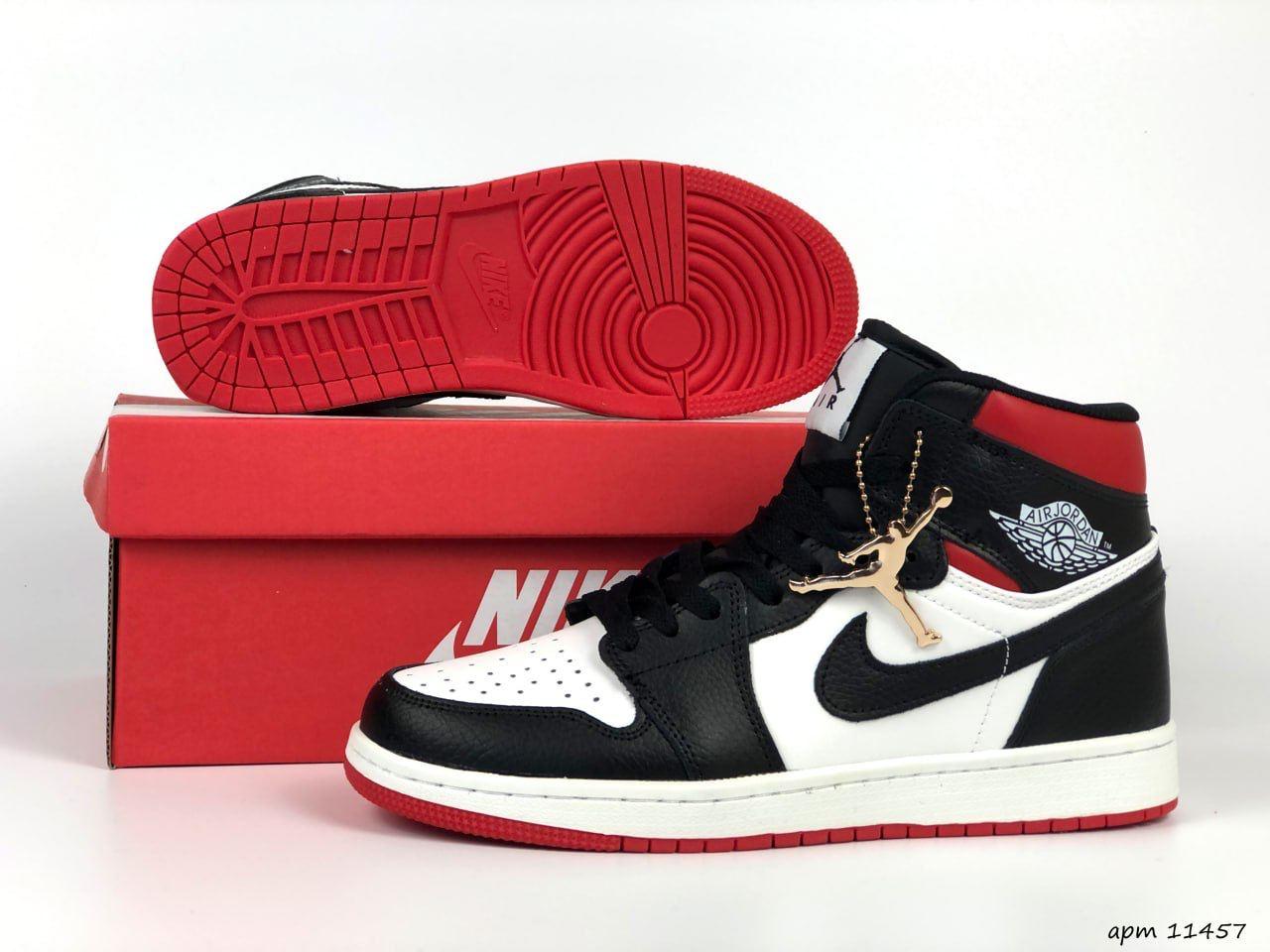 Чоловічі кросівки Nike Air Jordan 1 Retro High OG (червоні з чорним і білим) високі весняні кеди В11457 топ, фото 1