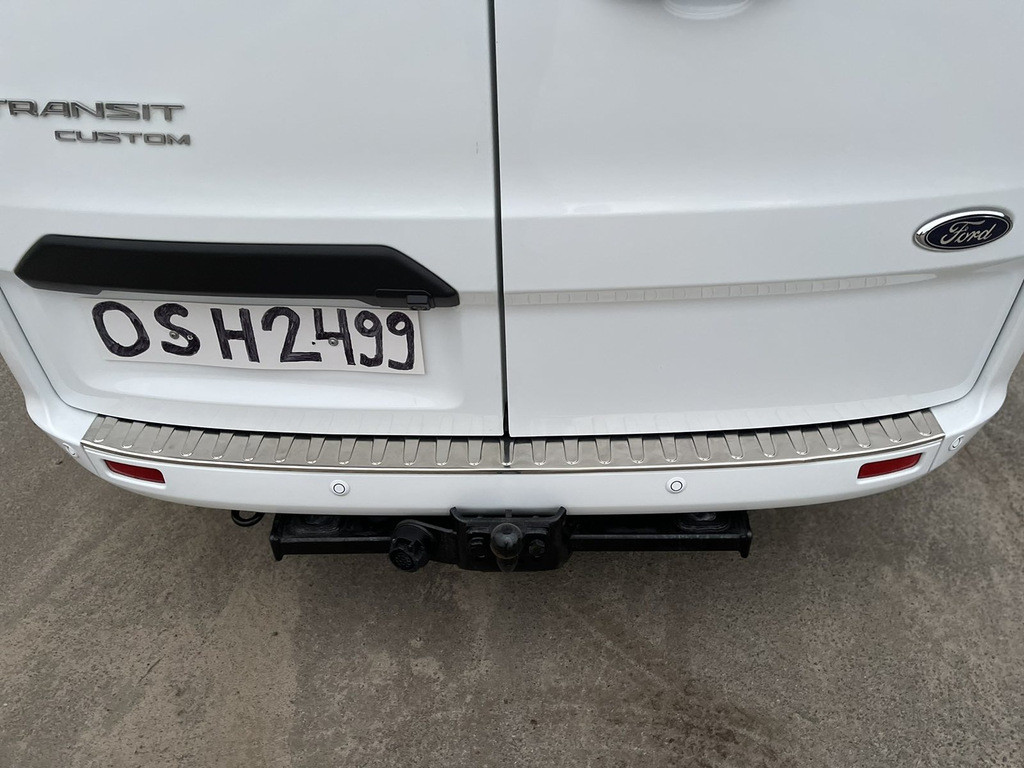 Накладка на задній бампер Carmos (нерж) для Ford Custom 2013-2022 рр від VLF комп., фото 1