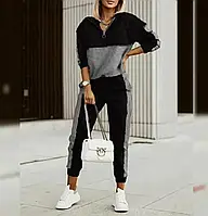 Спортивний жіночий костюм весна-осінь, кофта з капюшоном та вкорочені штани.