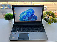 Ноутбук Toshiba Satellite S855-S5378 15.6" HD 8/256 SSD Intel i7 !