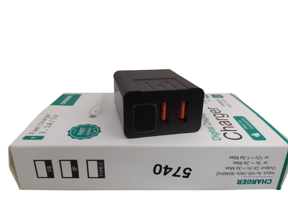 Адаптер з дисплеєм CX QC03 220v 2 usb with digital display