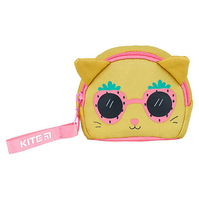 Рюкзаки та сумки