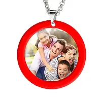 Підвіска на дзеркало авто сімейна з фото Вашої родини — червоний обідок