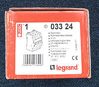 Автоматический выключатель Legrand B10 3п 10A 400В 6кА 003324