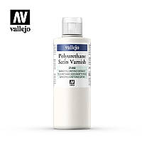 Vallejo 27652: Polyurethane Satin Varnish (200ml)