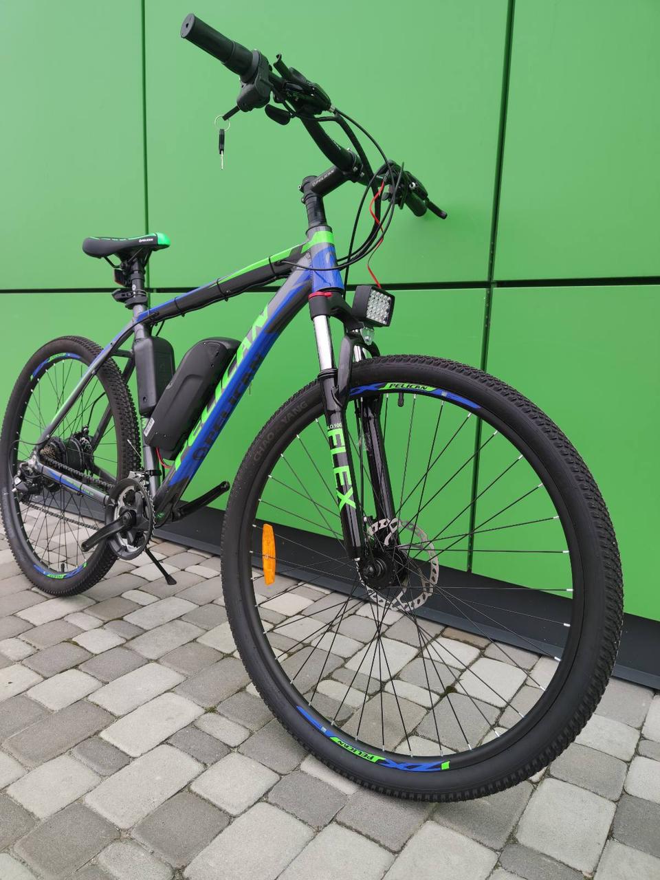 Електровелосипед Escape 29r 500W, e-bike LED+