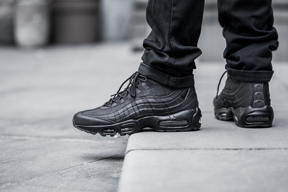 Nike air max top 95 sneakerboot all black