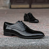 Лаковане чоловіче взуття. Чорні туфлі Ікос 42 43 розмір, фото 2