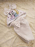 Демисезонный плюшевый конверт для новорожденных девочек, молочный, принт Минни с бегемотиком