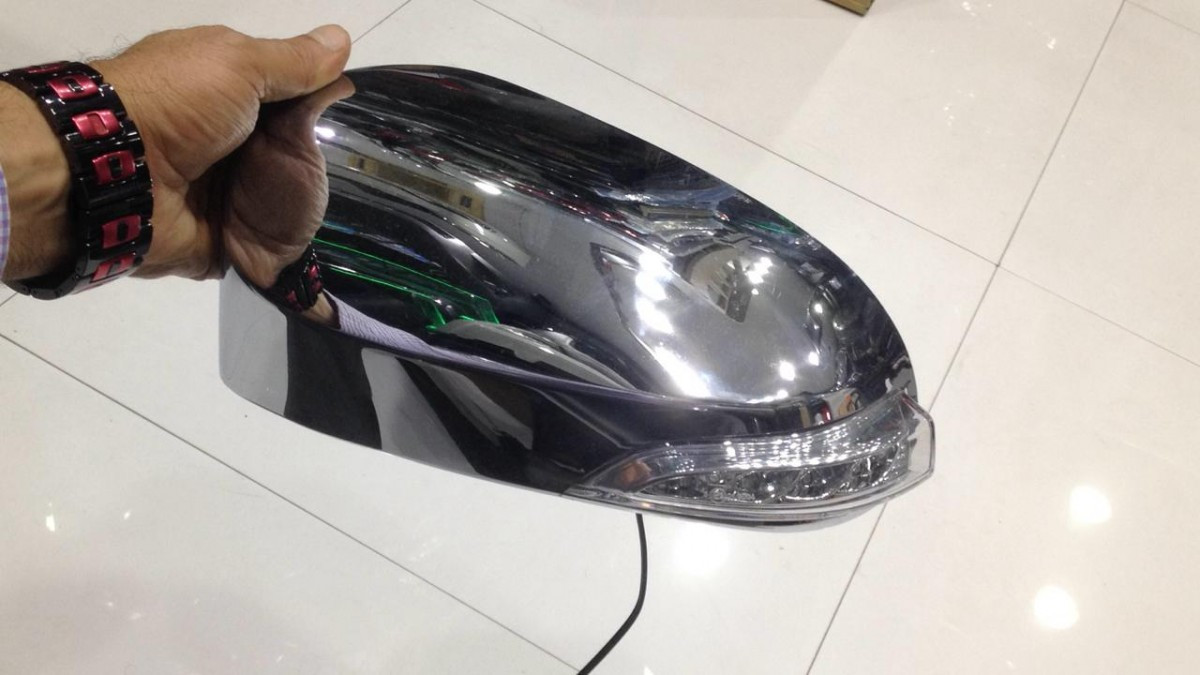 Замінні кришки дзеркал з поворотами Toyota Camry 50 / 55 у хромі, фото 1