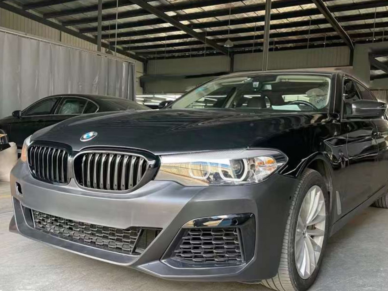 Передній бампер для BMW 5 Series G30 G31 2017-2020 у стилі M Paket LCI 2020+