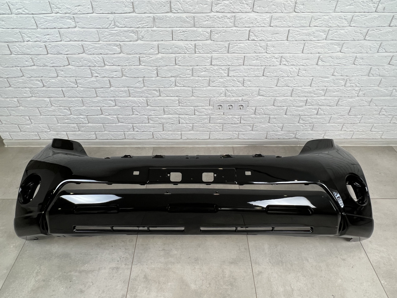 Передній бампер Toyota Land Cruiser Prado 150 2013-2017 колір чорний 202, фото 1