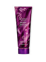 Парфумований лосьйон для тіла Victoria's Secret Berry Santal