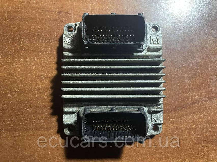 24463784 FABM Z16YNG Блок управления двигателя Opel Zafira A