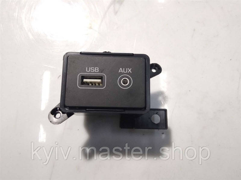 Купити Роз'єм AUX USB HYUNDAI Sonata LF 1420;, ціна 765 ₴ Prom.ua