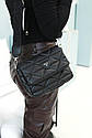 Чорна міні сумка з ключницею брендова жіноча молодіжна сумочка крос боді на широкому текстильному ремінці, фото 7