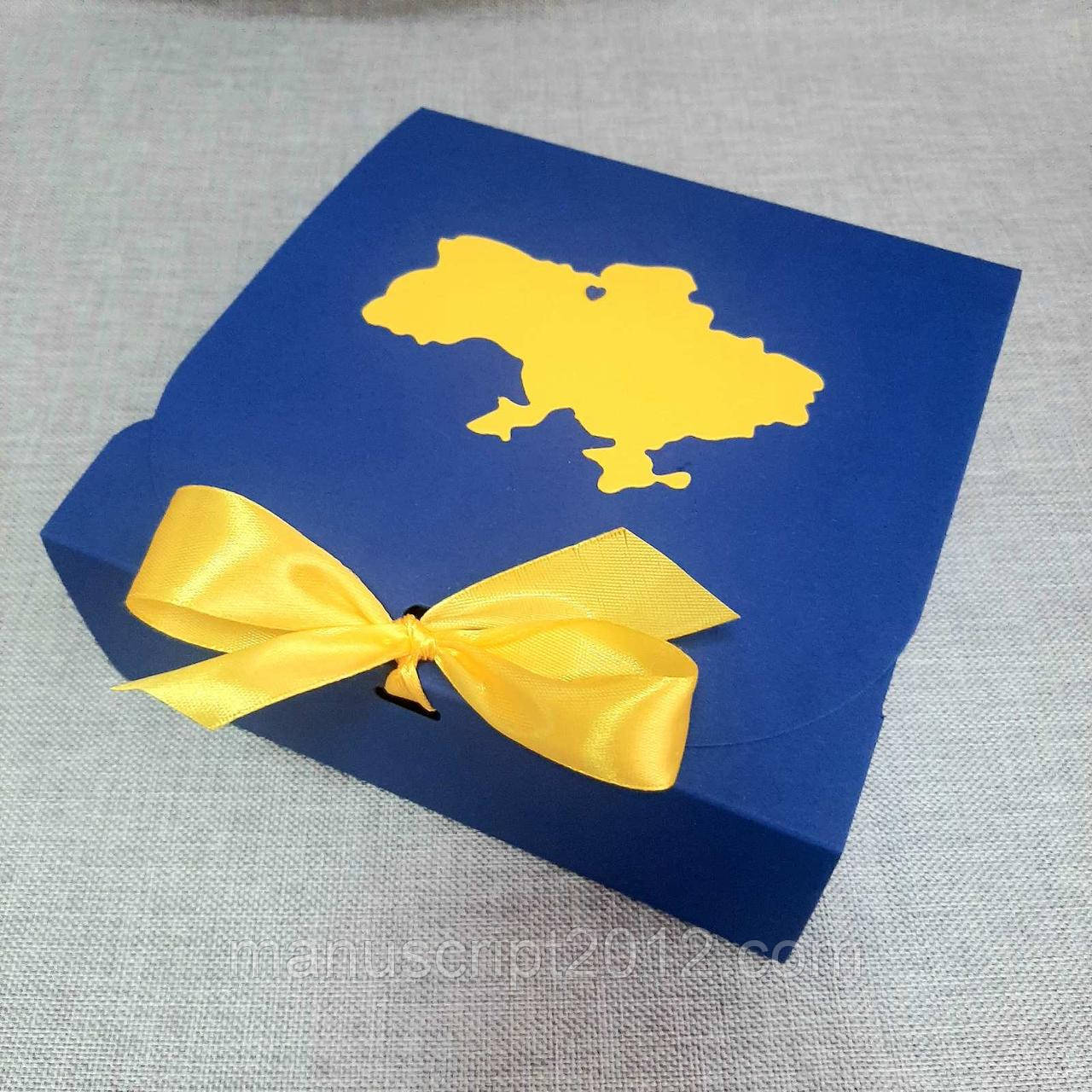 Коробка 170х170х60 мм синя картонна