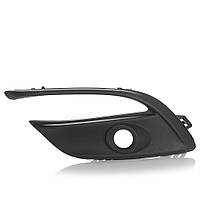 B63C50C11A Накладка протитуманки ліва Mazda 3 17-18