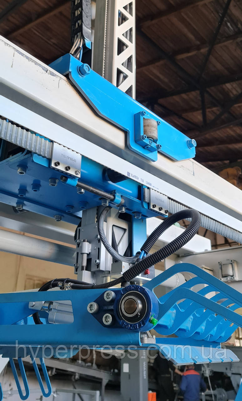 Автоматичний маніпулятор-укладальник для складування готової продукції, фото 1