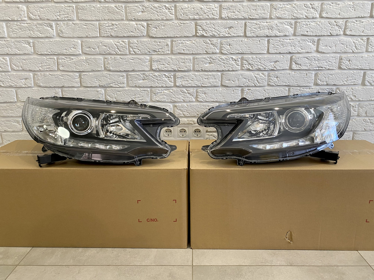 Фара права галоген Honda CR-V 4 2012-2014, фото 1