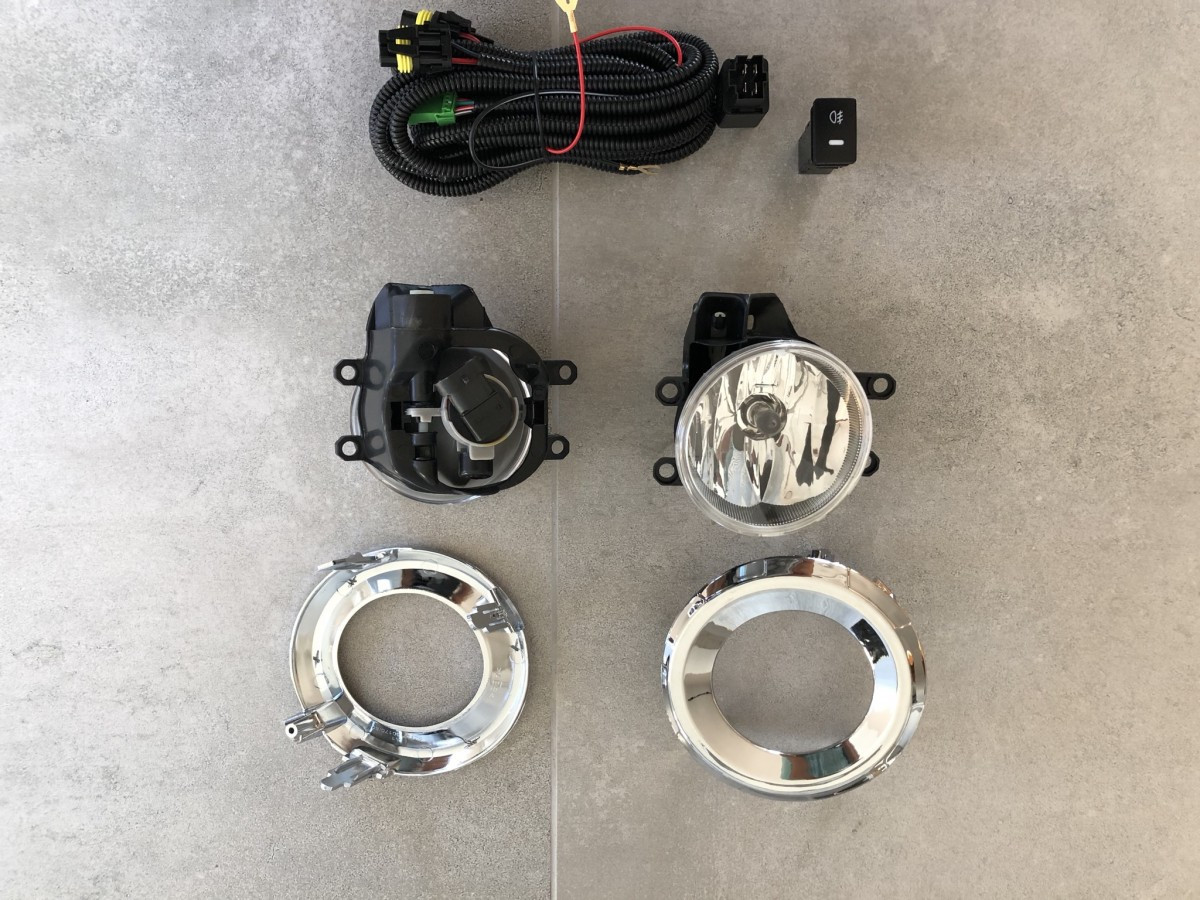 Протитуманні фари Toyota Land Cruiser Prado 150 2013- з хромованою окантовкою, фото 1