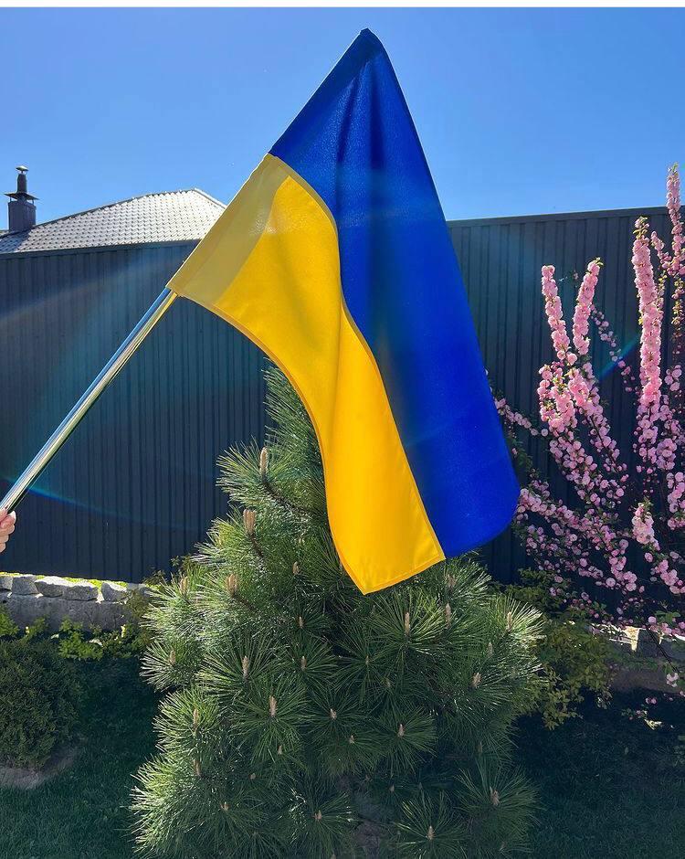 Флаг Украины атлас 90*135 см BK3026 SART - фото 9 - id-p1777160544