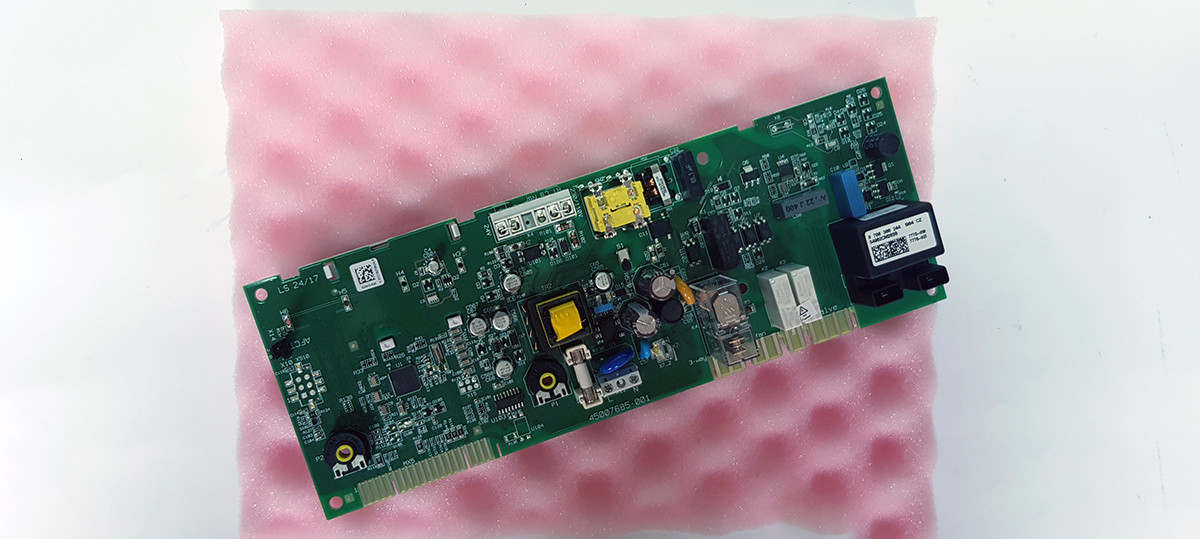 Плата управління на газовий котел Junkers Bosch ZW 24-2 DH 8708300244