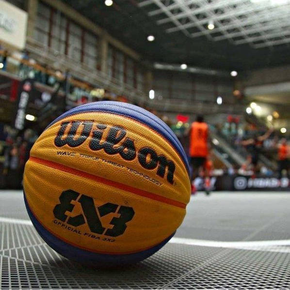 Как выбрать баскетбольный мяч?. Статьи компании «BasketShop.in.ua»