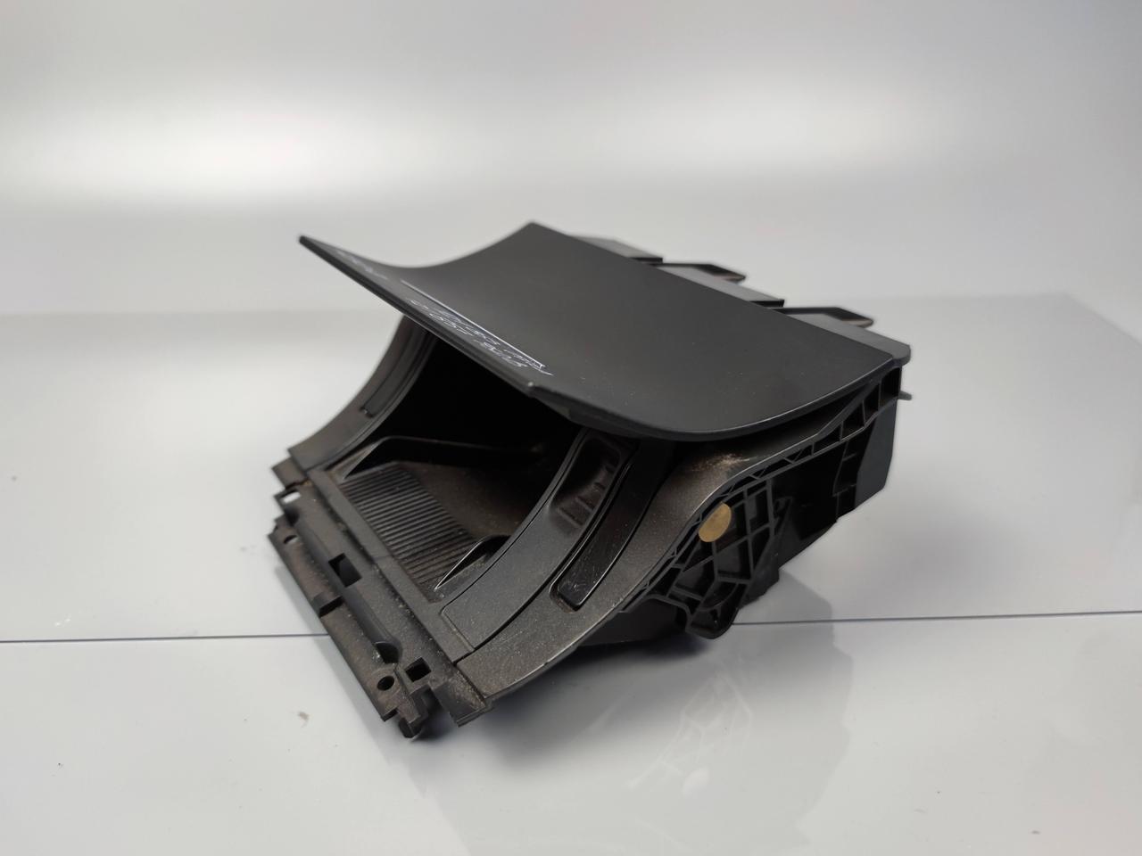 Бардачок попільничка Skoda Octavia A5 (2004-2009) 1Z1863077A 1Z1857962B, фото 1