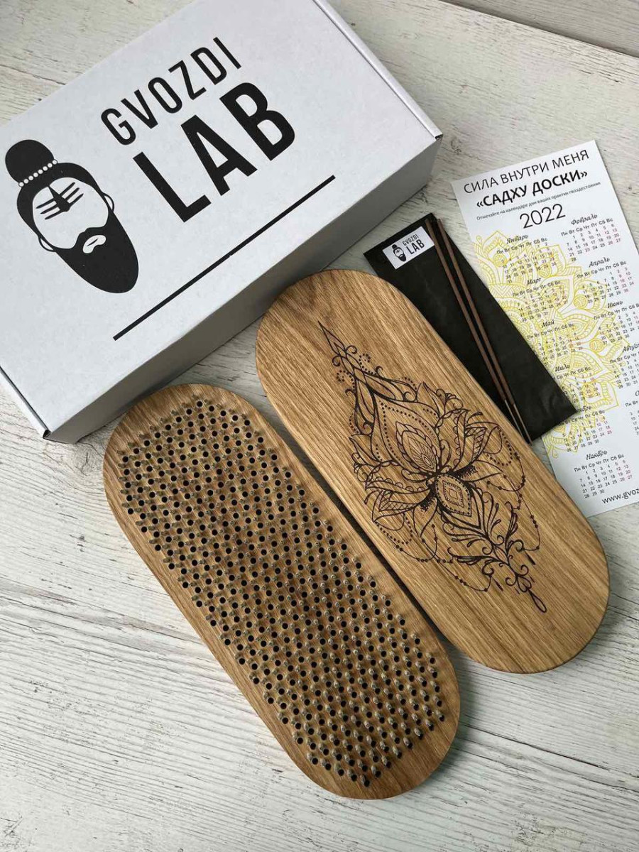 Дошка Садху з оцинкованими цвяхами Овальна Мандала-Лотос натуральний дуб крок 10мм, фото 1