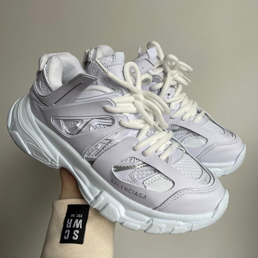 balenciaga v2 white