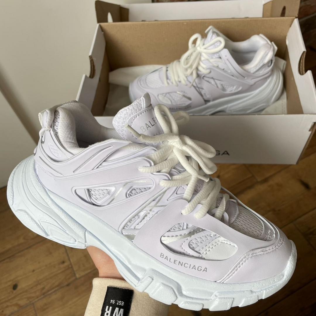 balenciaga v2 white