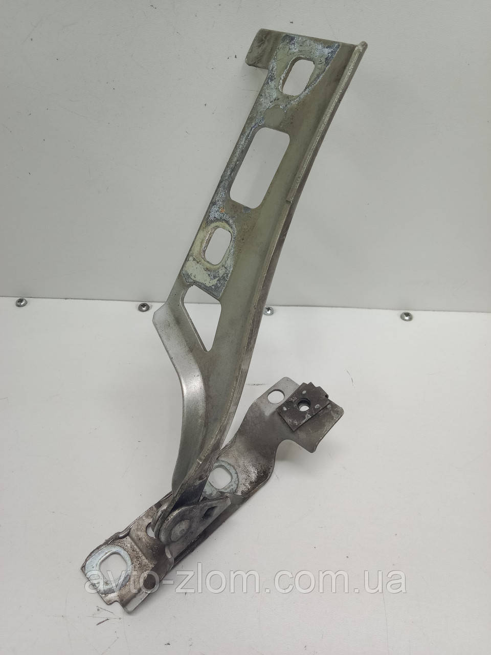 Петля капота Opel Zafira B, Опель Зафіра Б. Права. 13224577., фото 1