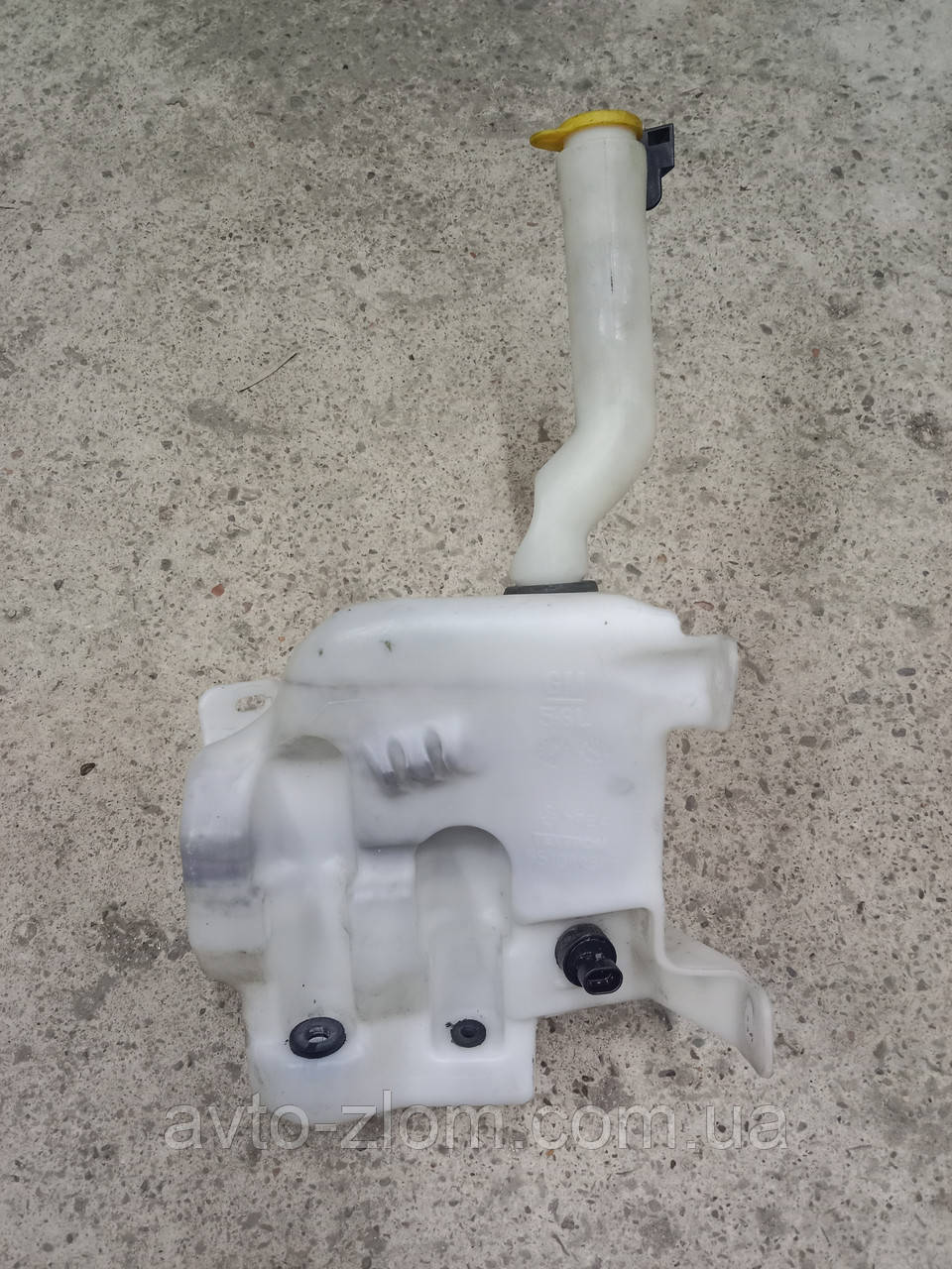 Бачок омивача лобового скла Opel Vectra C, Опель Вектра Ц. Під омивач ...