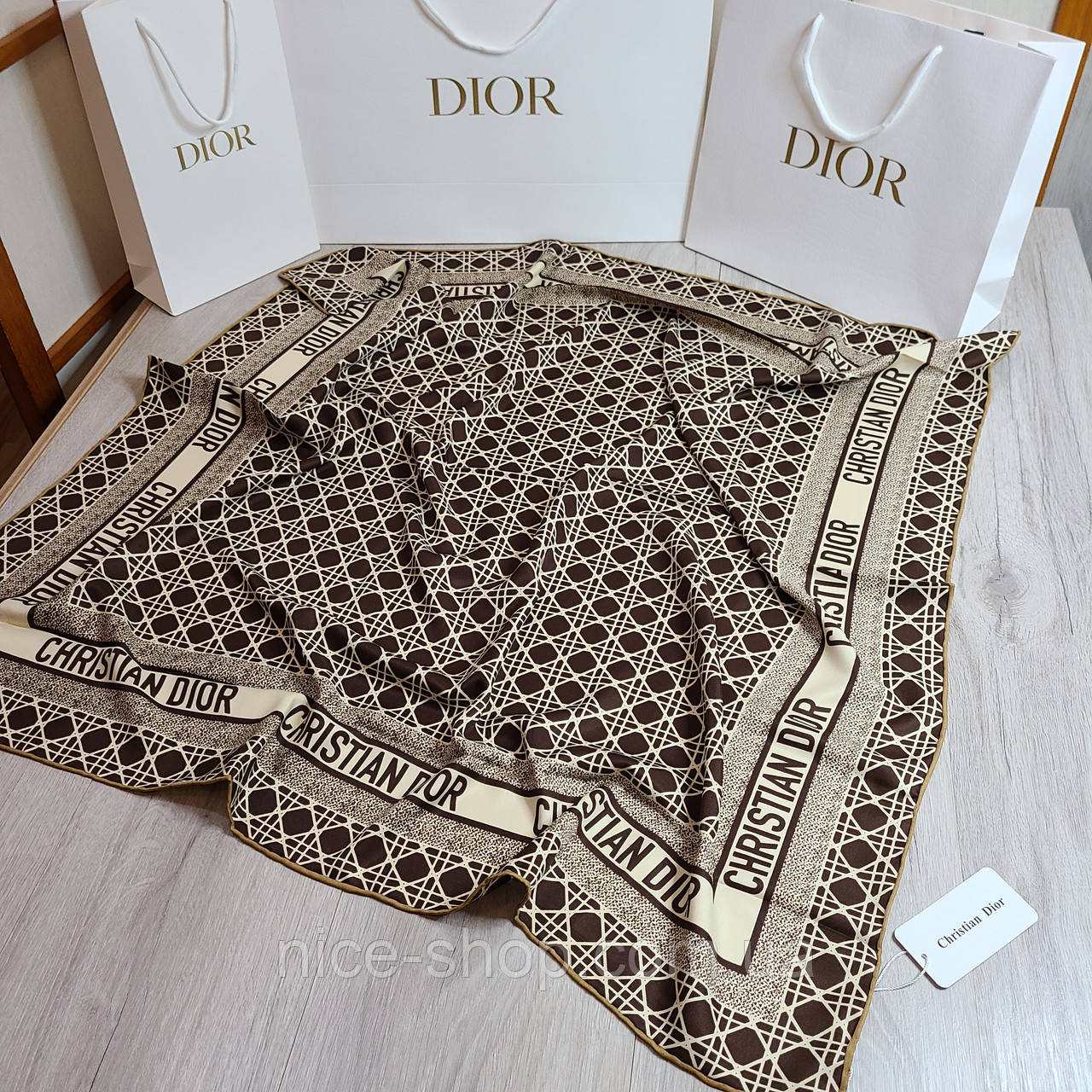 Платок D.i.o.r шовковий з ручною підшивкою