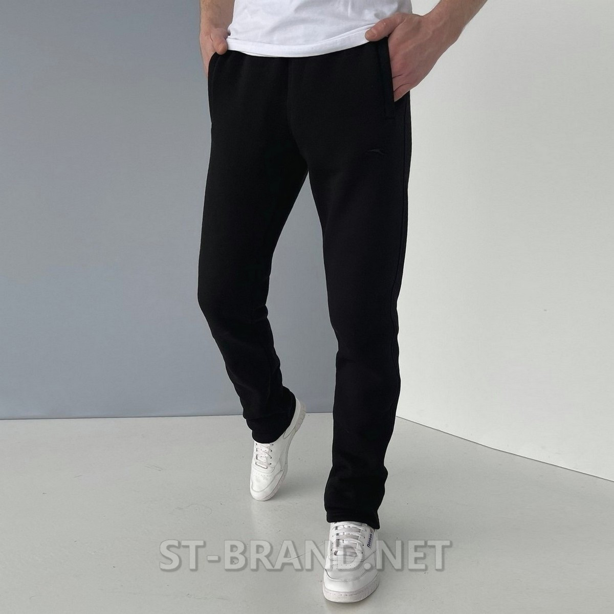 M-3XL. Чорні утеплені чоловічі спортивні штани класичного крою з якісного трикотажу трьохнитки