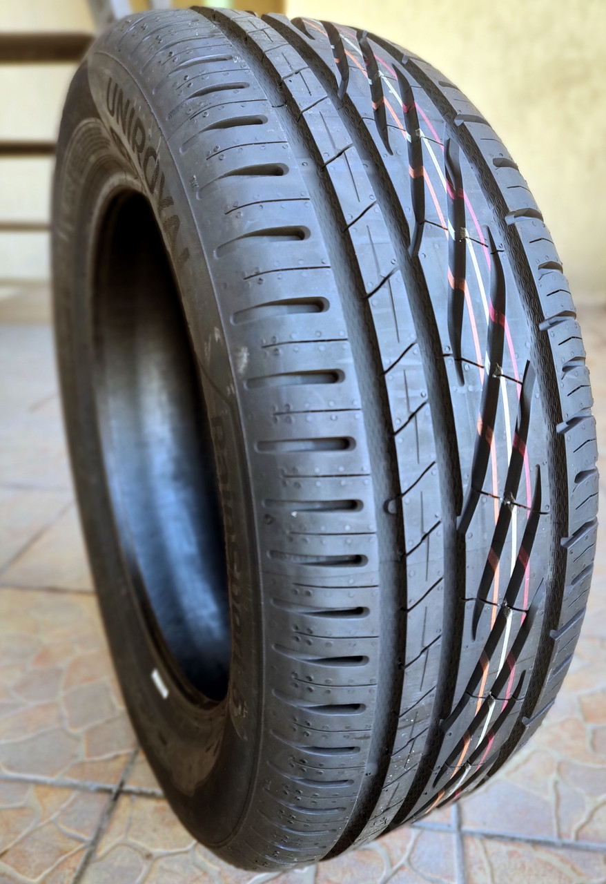 Шина 215/50R17 95Y XL FR RainSport 5 Uniroyal літо