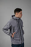 Куртка чоловіча Arcteryx вітровка осінь-весна демісезонна легка з капюшоном сіра. Живе фото, фото 3