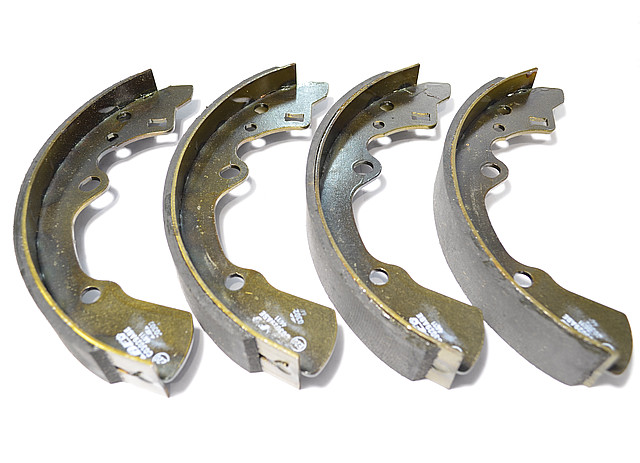 Задні гальмівні колодки барабанні Mazda 626 GD 1987-1992, фото 1