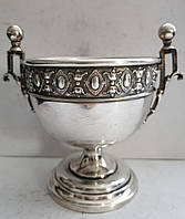 Антикварна посріблена чаша / ікорниця
