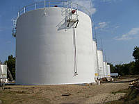 Сталеві промислові резервуари для зберігання рідин та газів: від планування до введення в експлуатацію