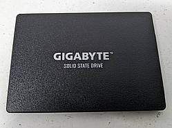 SSD накопичувач 240GB 2.5" SATA TLC GIGABYTE GP-GSTFS31240GNTD