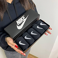 Модні повсякденні чорні шкарпетки Nike 41-45 в подарунковій упаковці