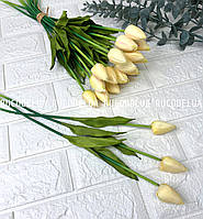 Тюльпан на стеблі тканьовий (40 см/4,5*2,5 см) кремовий
