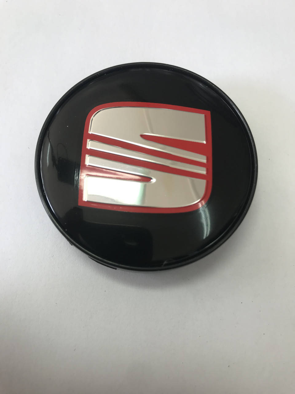 

Колпачки заглушки в диски Seat 60/56/10 мм.Черные