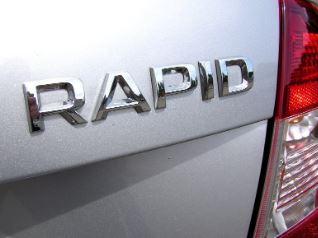 Шильдик емблема напис на багажник Skoda Rapid Шкода Рапід колір хром