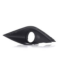 6400K793 Накладка протитуманки ліва чорна Mitsubishi Outlander 19-20