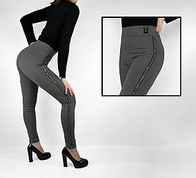 Лосини жіночі зі сріблястими лампасами Легінси трикотажні у великих розмірах 5XL-7XL Темно-сірий колір