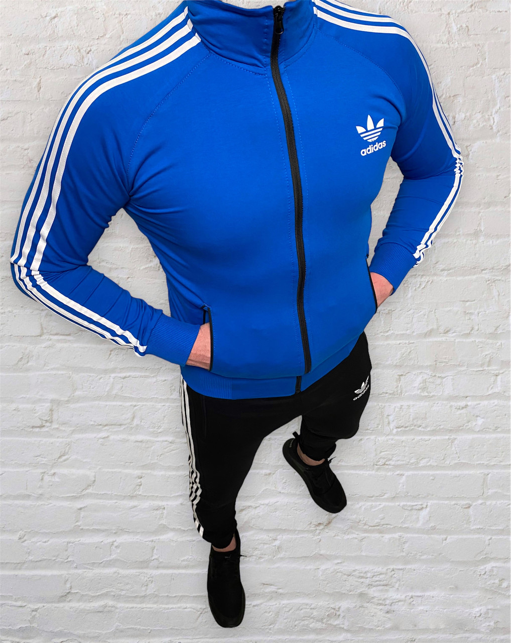 Спортивный мужской костюм Adidas