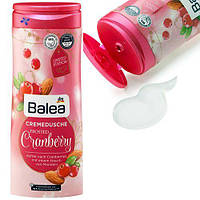 Гель для душа с ароматом клюквы и миндаля Balea Frosted Cranberry 300мл (Германия)